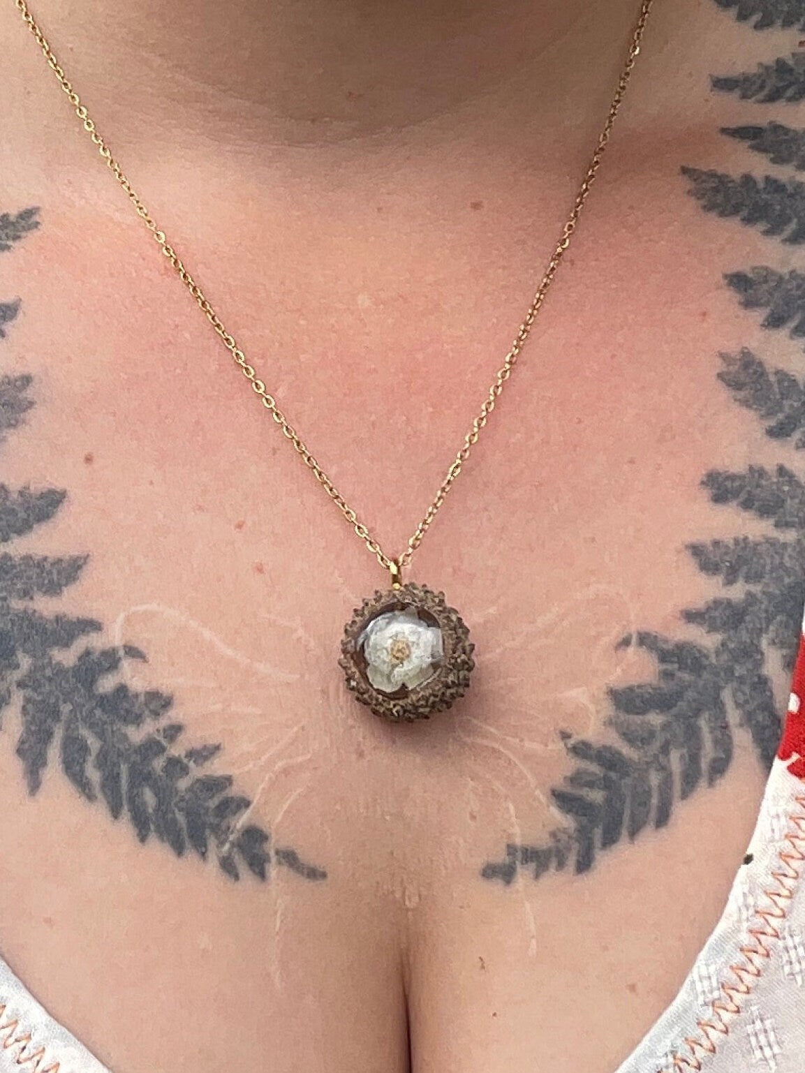 Real acorn with suspended preserved flower bud necklace cottagecore nature witch gift goblin core fairy birthday floral unique hand made
